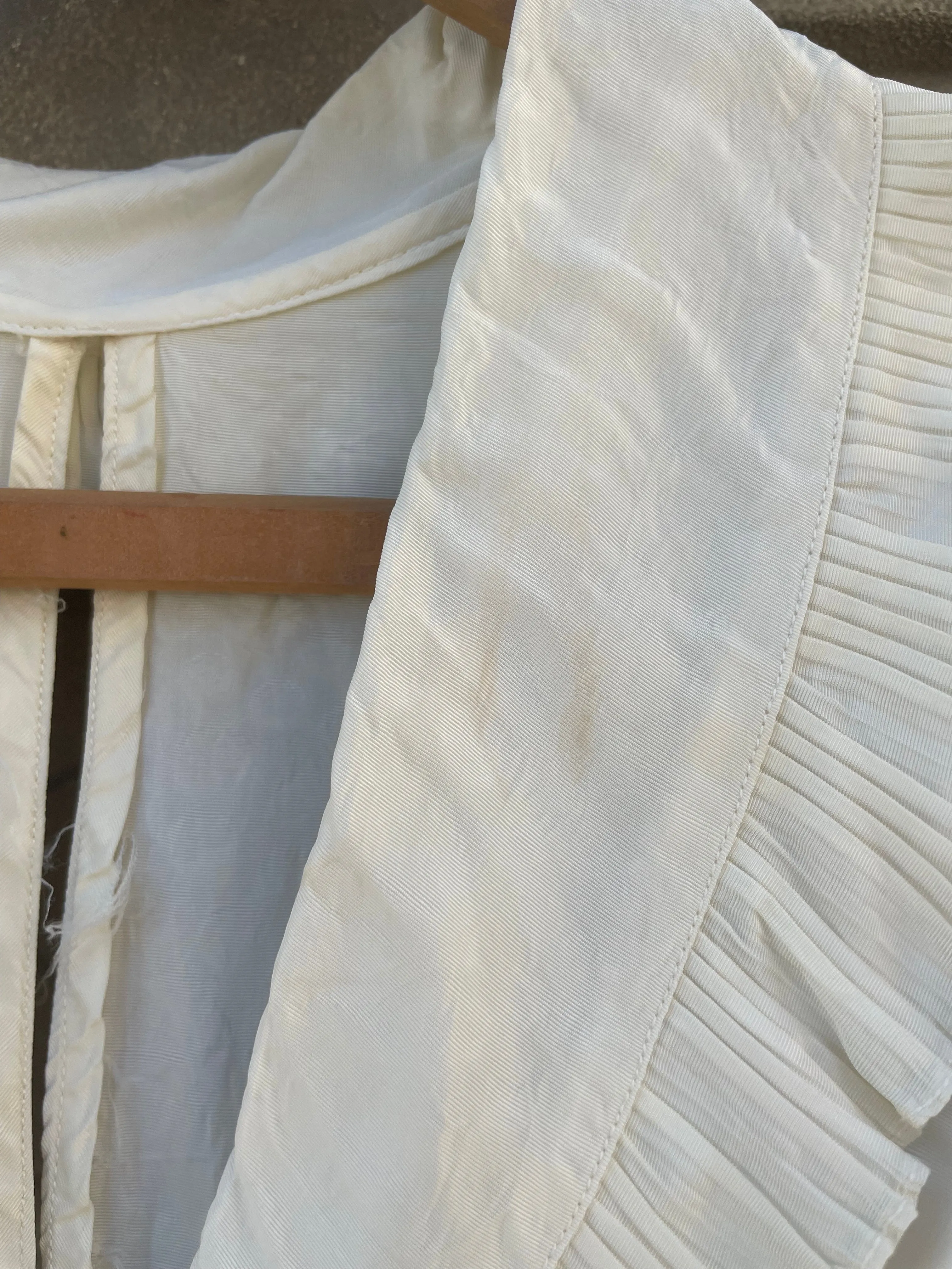 1930s Exaggerated Sculptural Sleeve Taffeta Tie Waist Wedding Gown