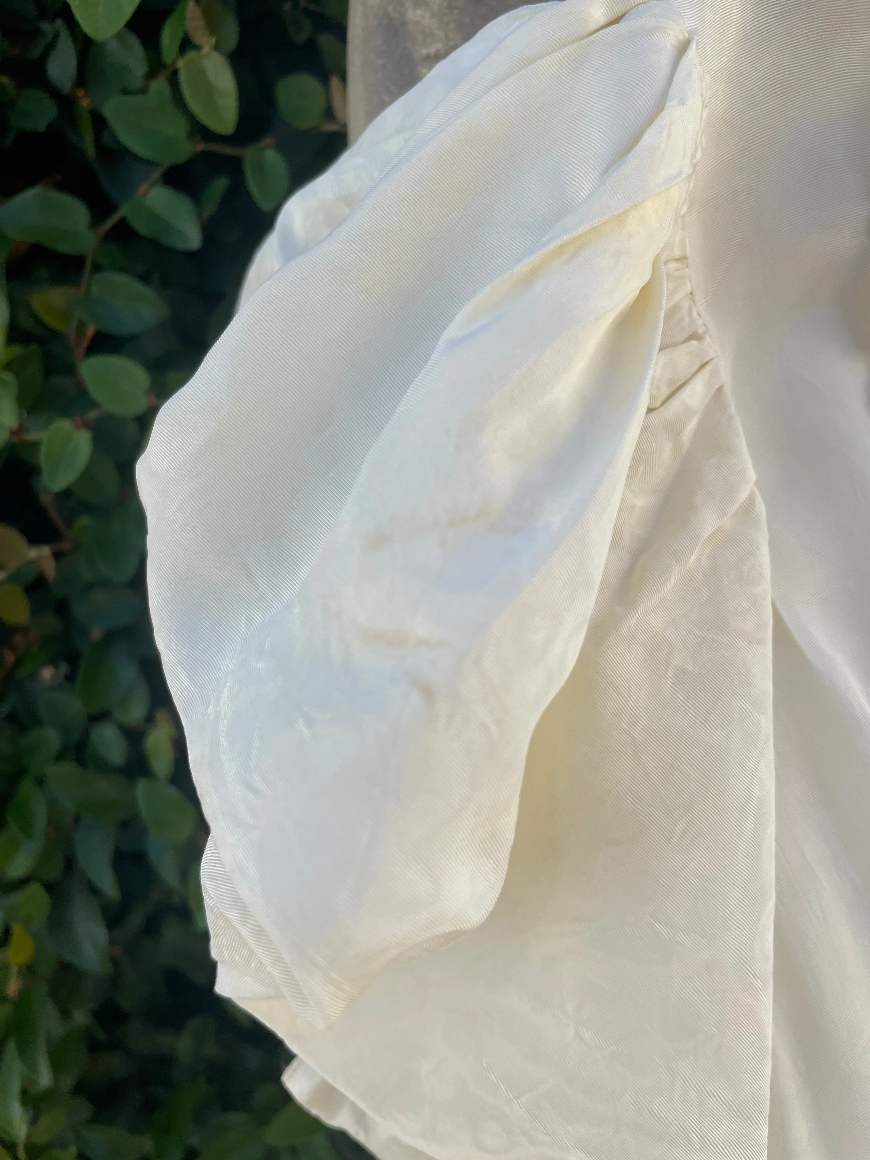 1930s Exaggerated Sculptural Sleeve Taffeta Tie Waist Wedding Gown