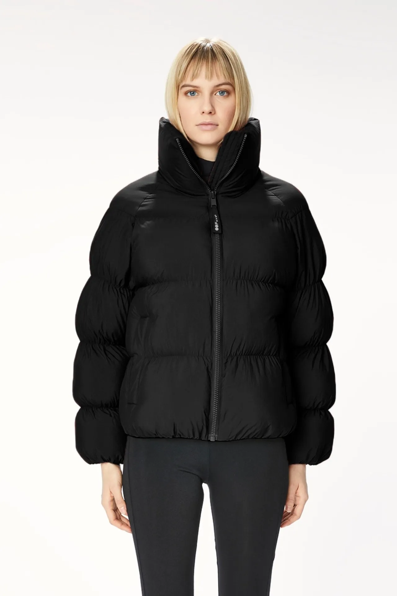 9185 Jacket in Black
