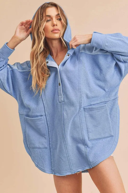 Aemi   Co Dove Hooded Pullover