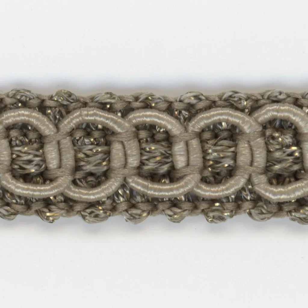 Antique Metallic Trimming Braid #72 Leaf Green