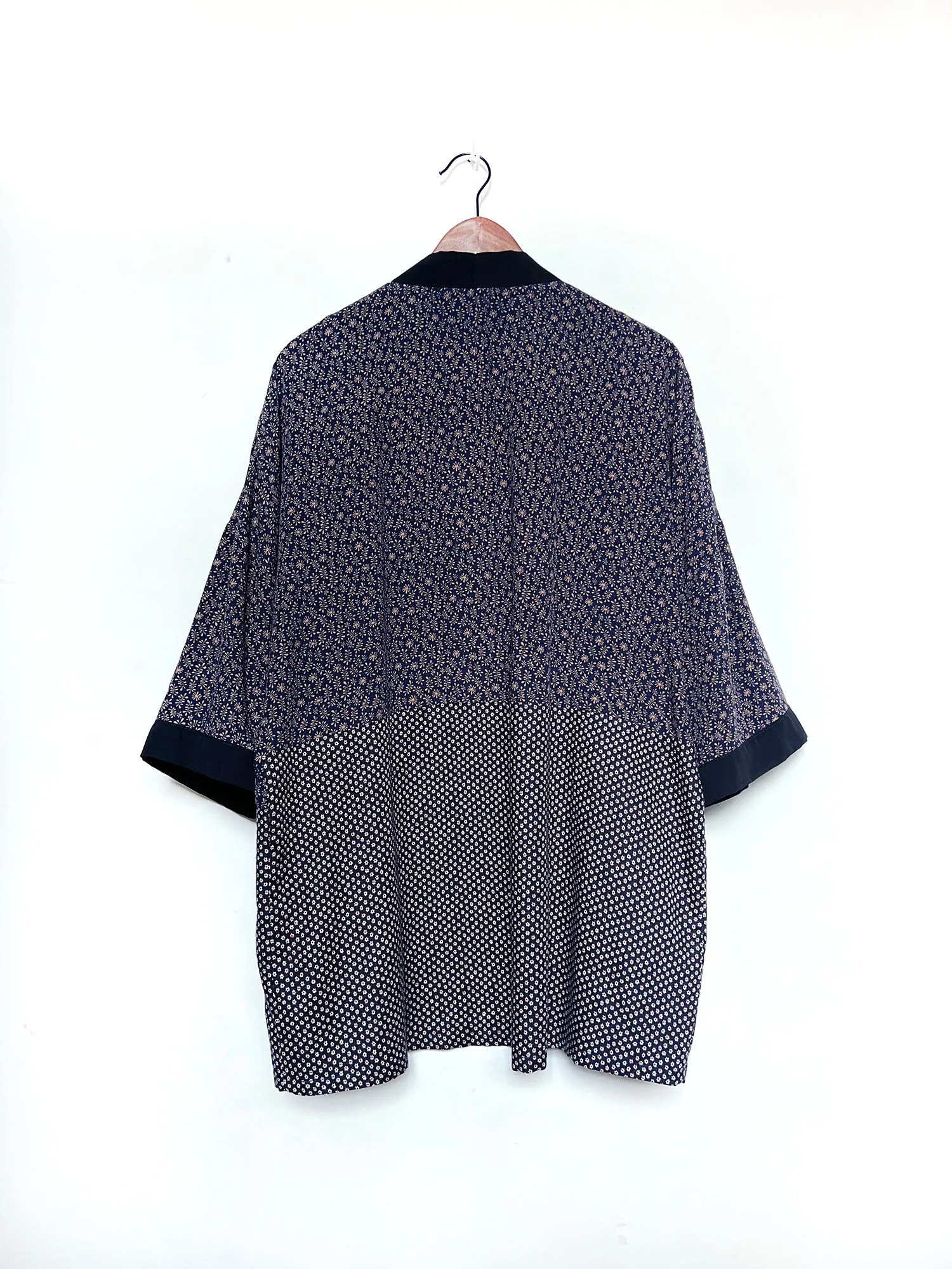 Around The Town Kimono  M/L