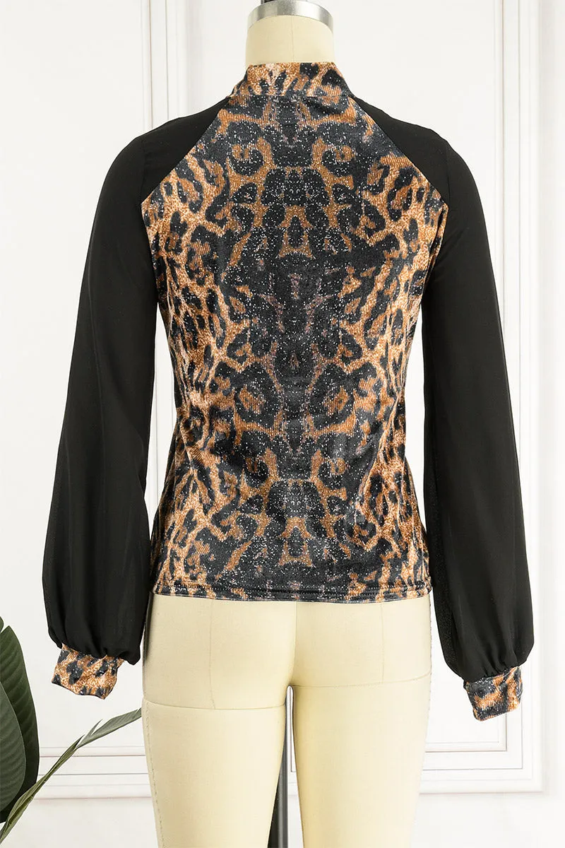 Beautiful Leopard Turtleneck