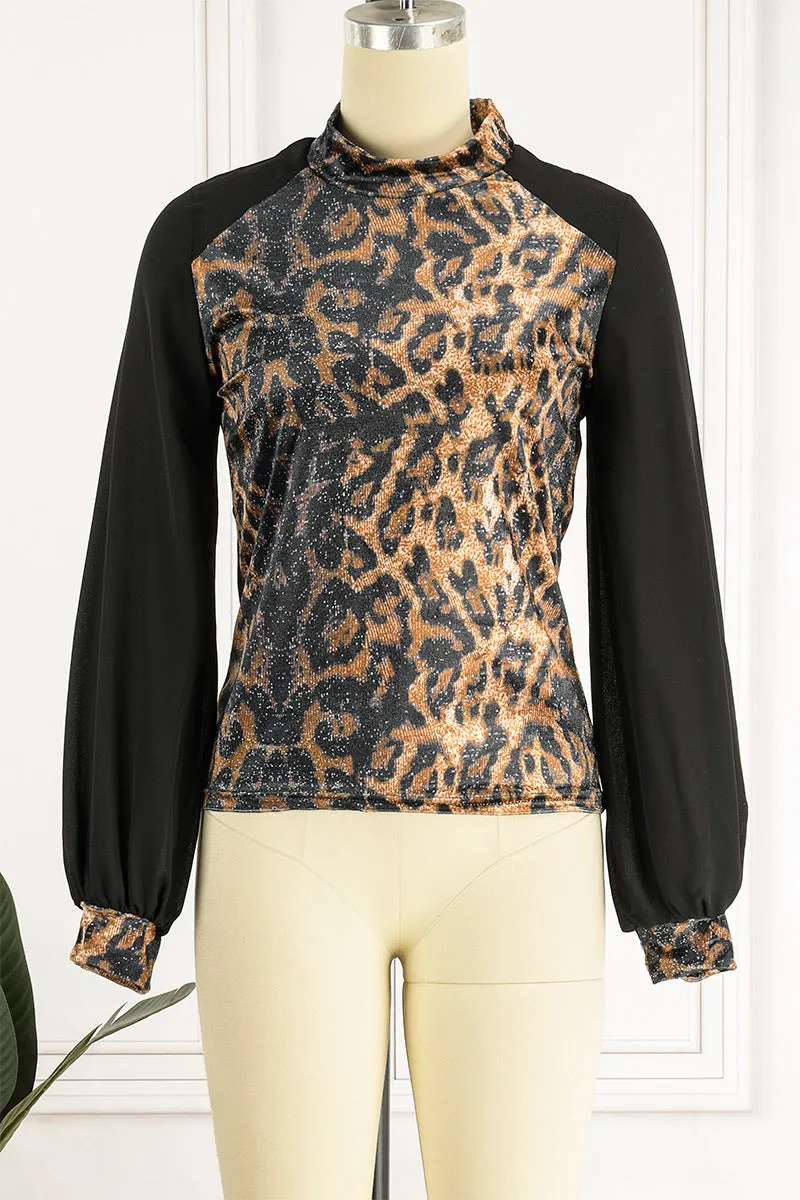 Beautiful Leopard Turtleneck