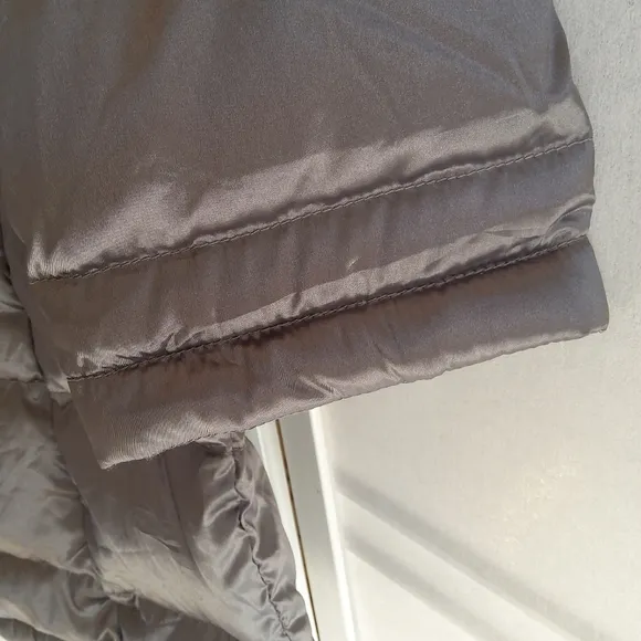BERNARDO goose down gray puffer coat