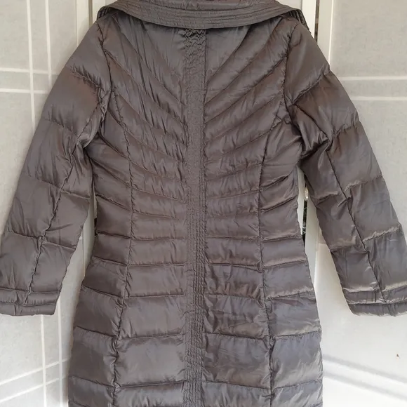 BERNARDO goose down gray puffer coat