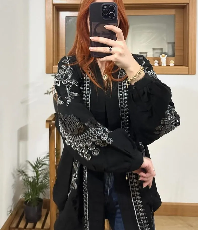 Black Silver Embroidered Kimono
