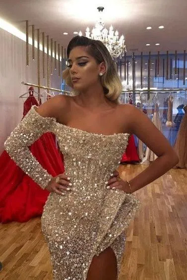 Chic Crystal Beading One-shoulder Strapless Slit Mermaid Sequins Prom Gowns