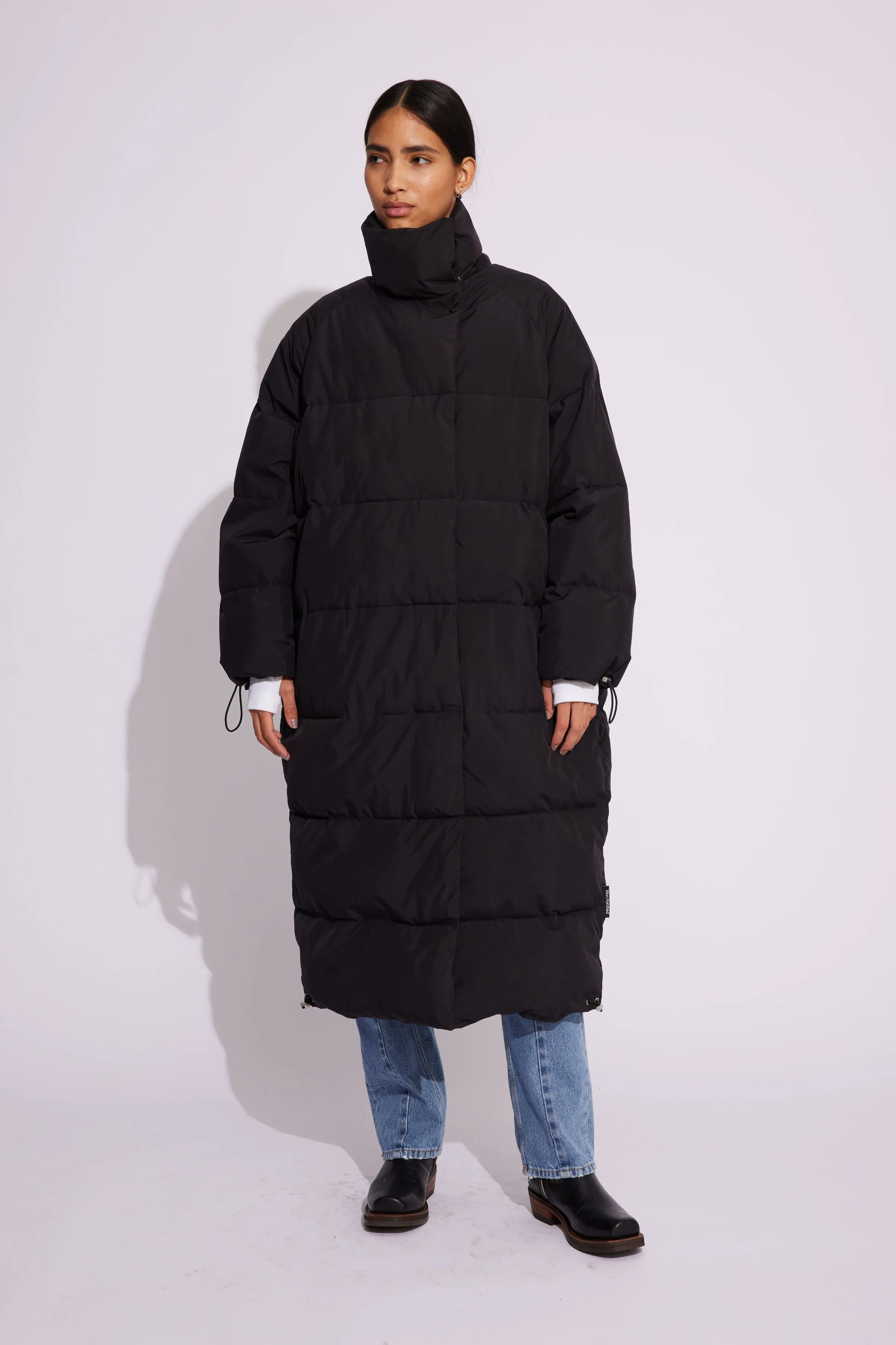Following Jacket - Black