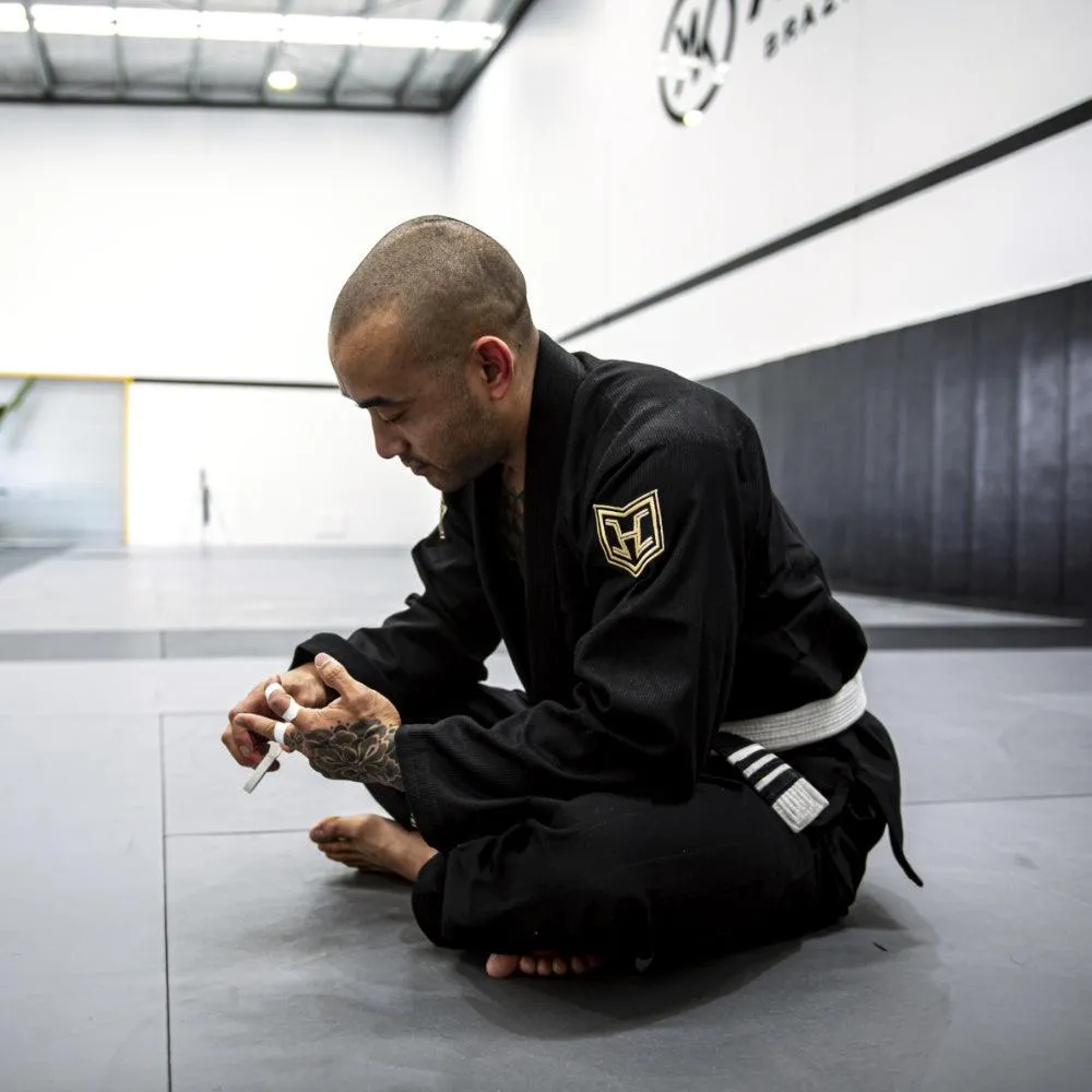 Hooks BJJ GI - Ultra Light - Black w/ Gold