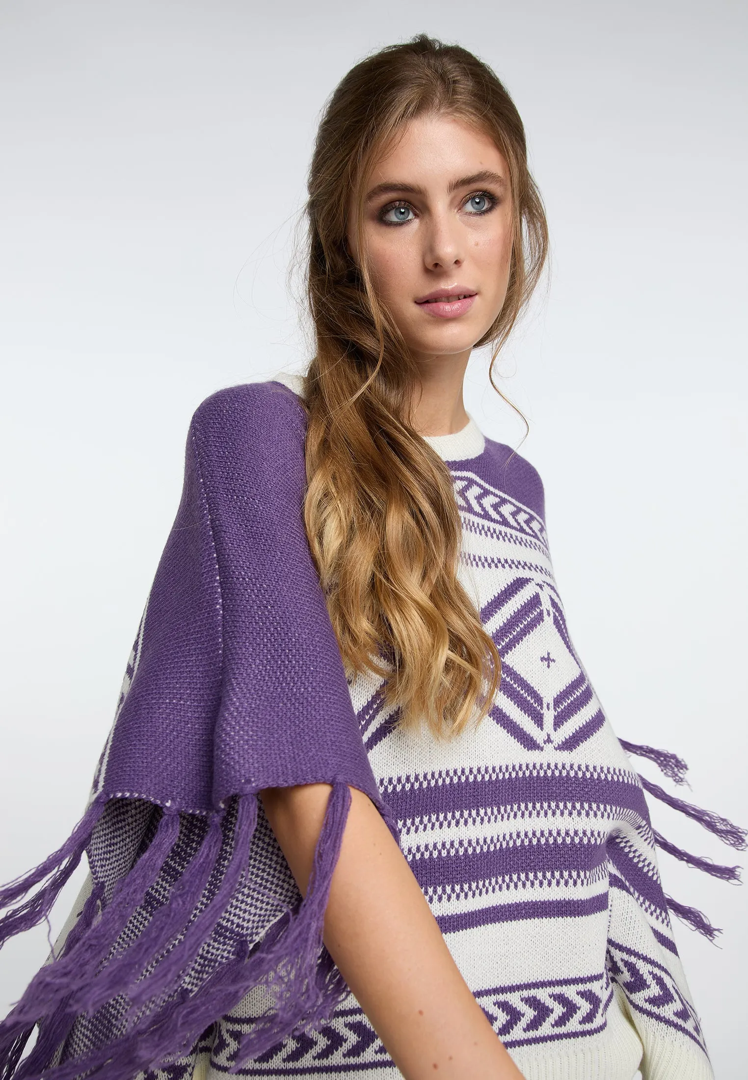 Izia Women's Poncho