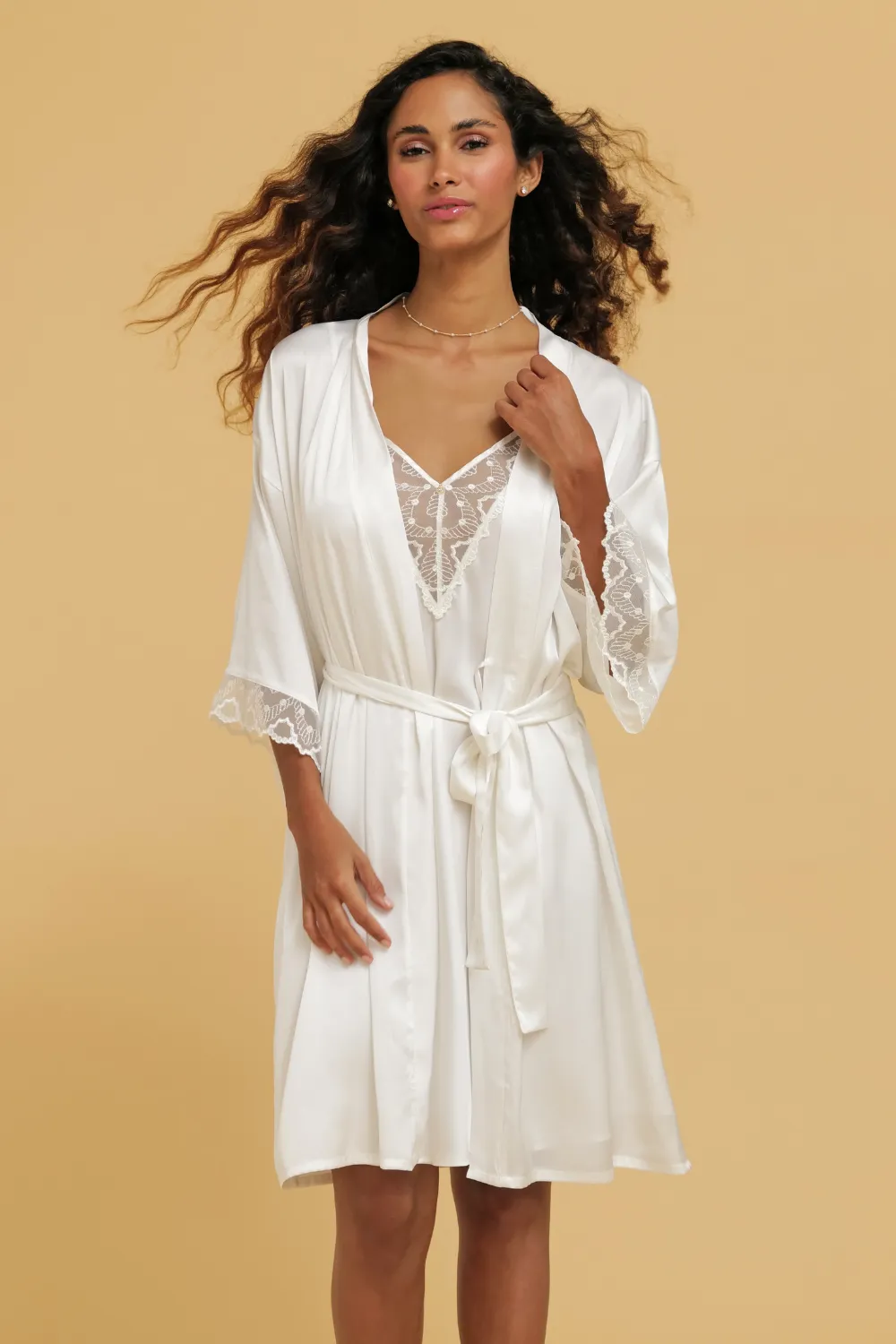 Je T’aime A La Folie Satin Robe