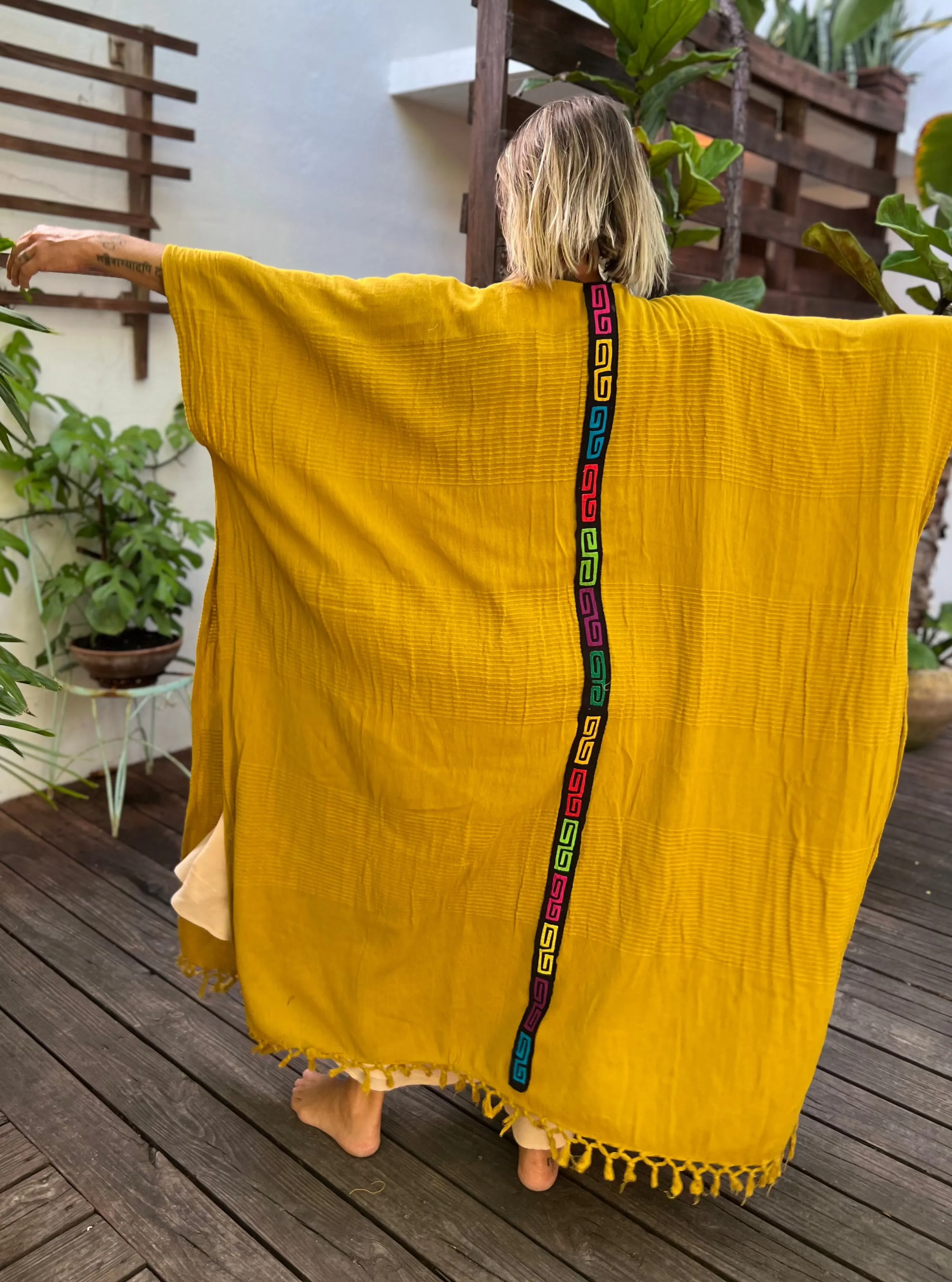 Kuna Dreams | Handwoven Poncho | Her