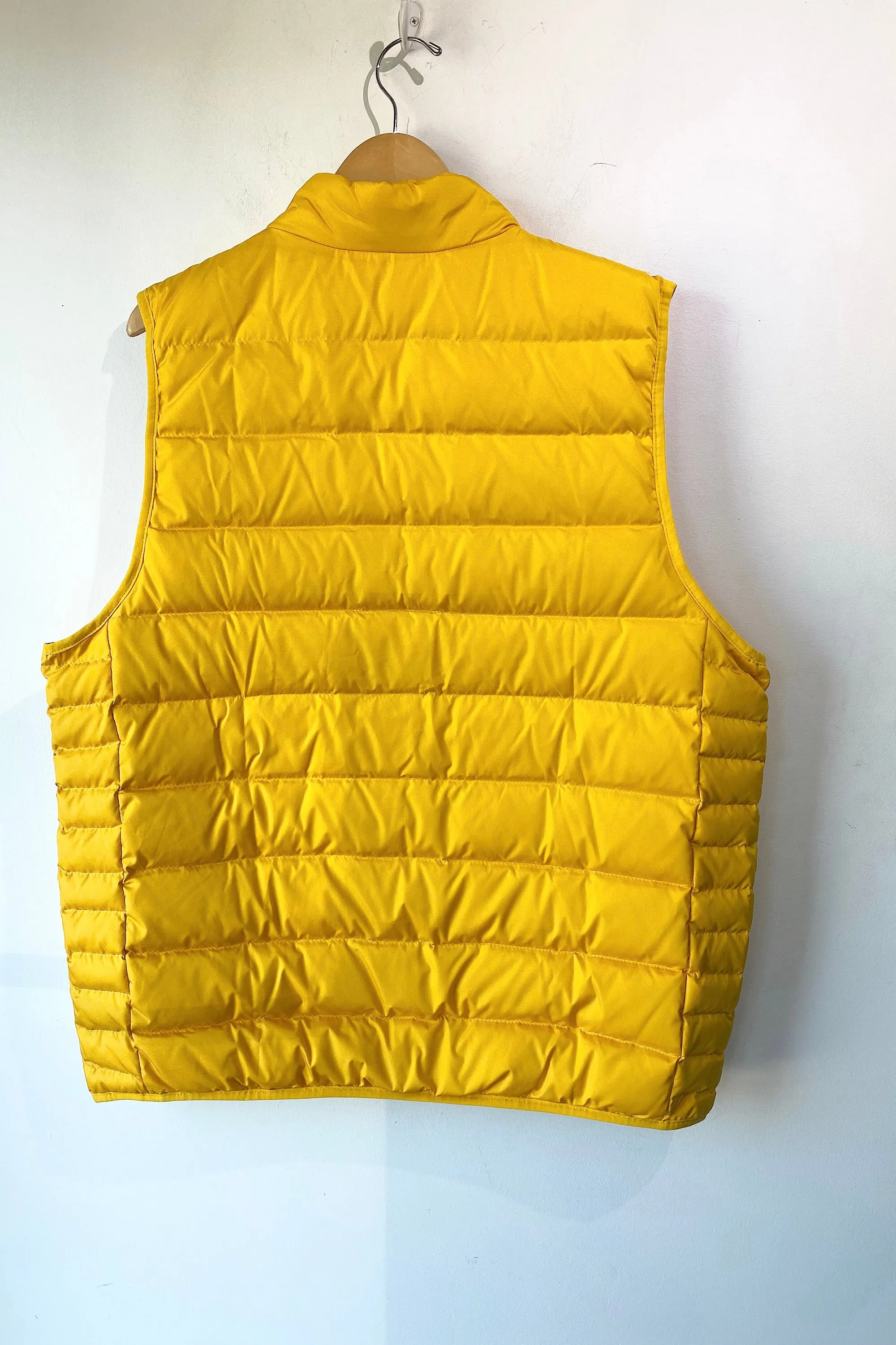 Land's End Mens Yellow Puffer Vest