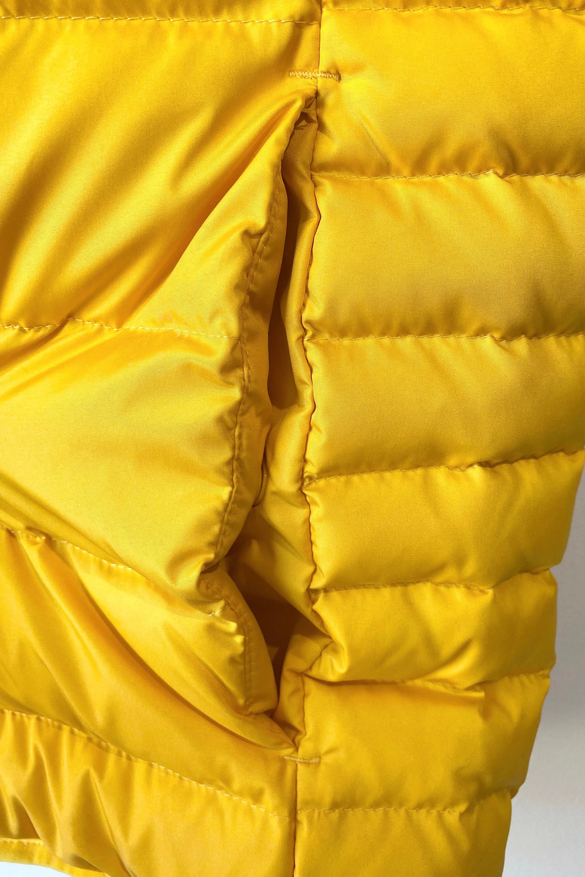 Land's End Mens Yellow Puffer Vest