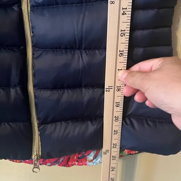 Lilly Pulitzer Allie Packable Midnight Puffer Down Feather Filled Vest Sz M G