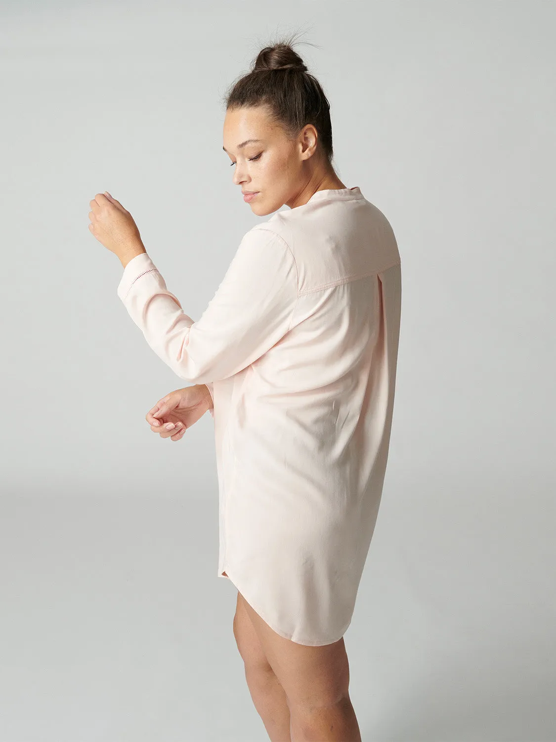 Long sleeved nightdress - Petal Powder