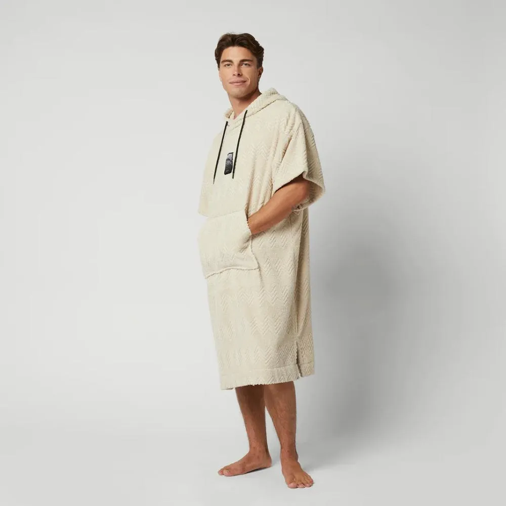 MYSTIC JACQUARD PONCHO OFF WHITE