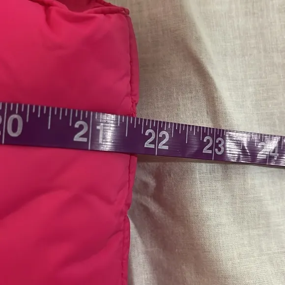 NEW J Crew Cropped puffer vest with PrimaLoft®!!!