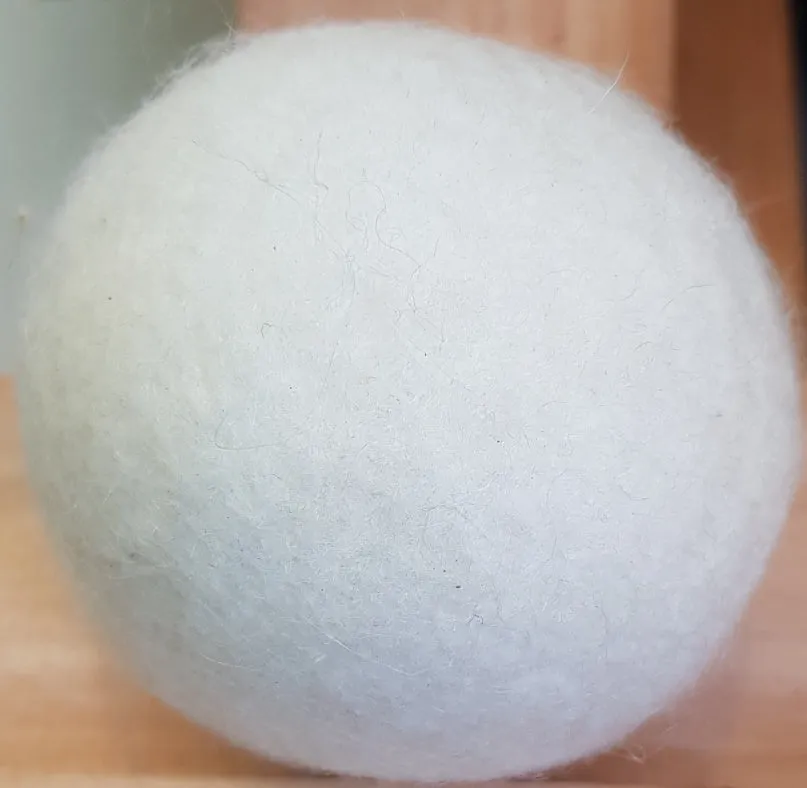New Zealand Lavender Impregnated 100% Woollen Dryer Balls X 4