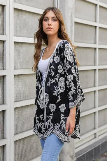 NIGHTBIRD EMBROIDERED KIMONO BLACK