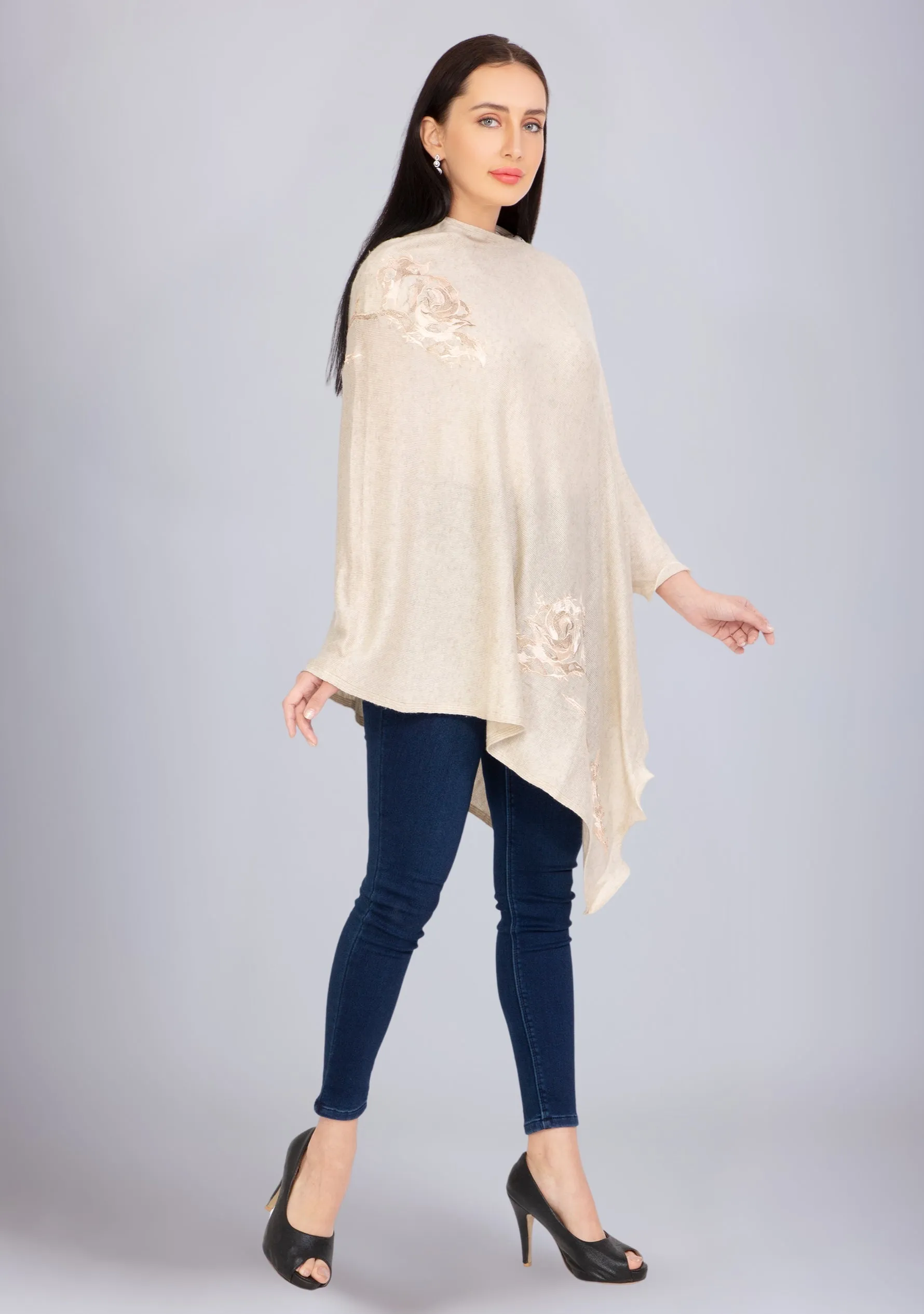 Oatmeal Melange Wool Poncho
Lt. Gold Appliqués