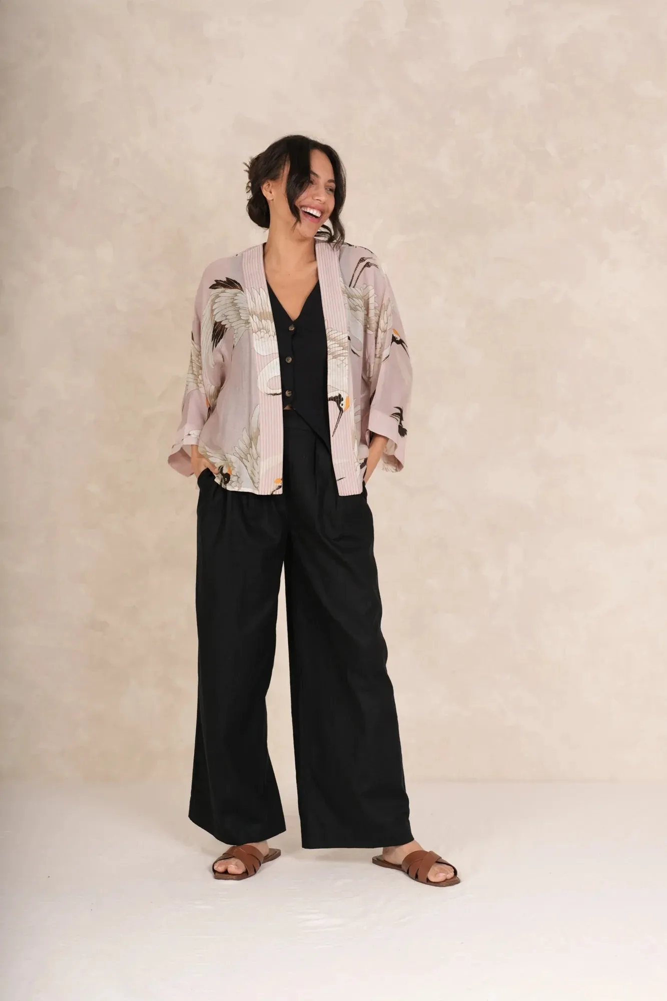 One Hundred Stars Stork Plaster Pink Kimono