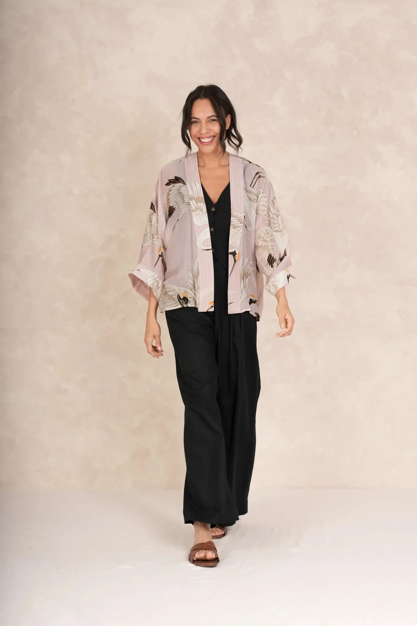 One Hundred Stars Stork Plaster Pink Kimono