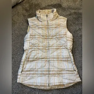 Patagonia Plaid Puffer Vest