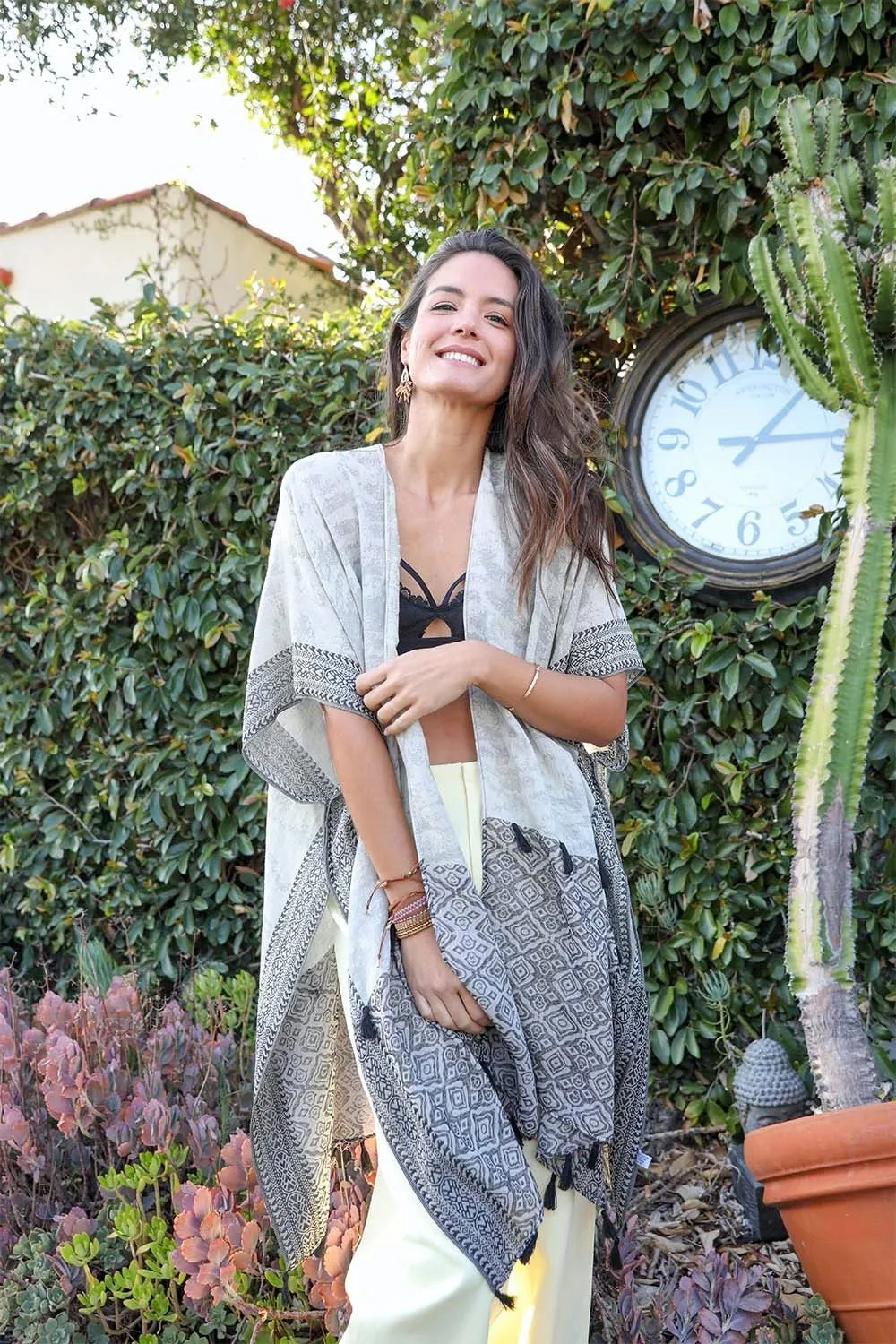 Persian Style Two Tone Tassel Kimono - 4 colors