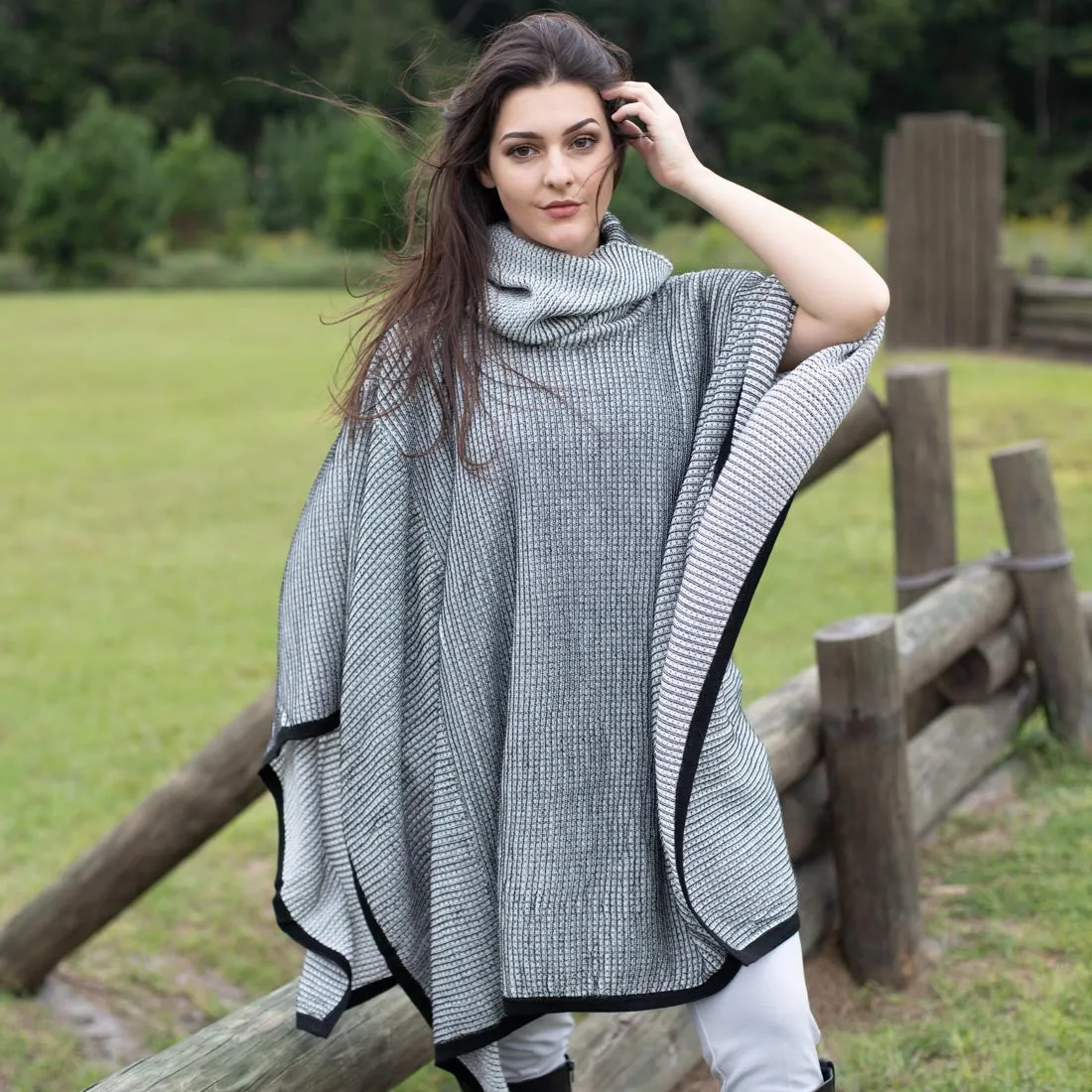 Superfine Alpaca Wool Knitted Turtleneck Poncho Edge Design