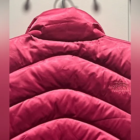 The North Face Women's 550 Down Vest - Pink - EUC