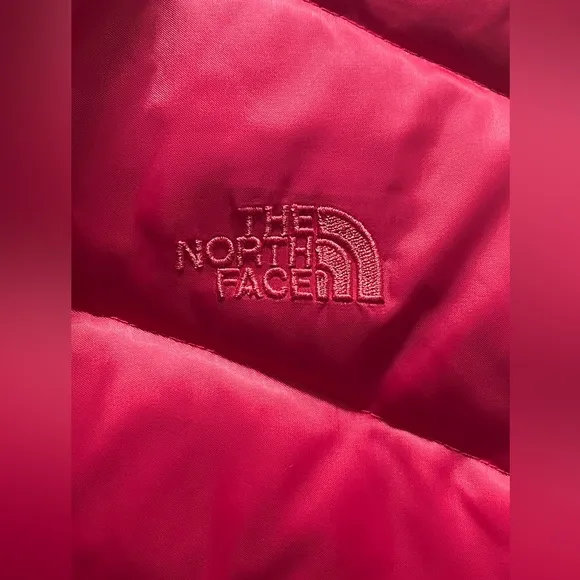 The North Face Women's 550 Down Vest - Pink - EUC