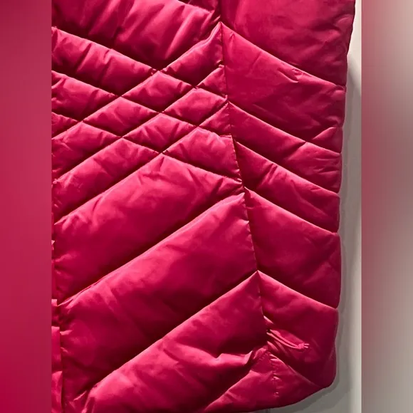 The North Face Women's 550 Down Vest - Pink - EUC