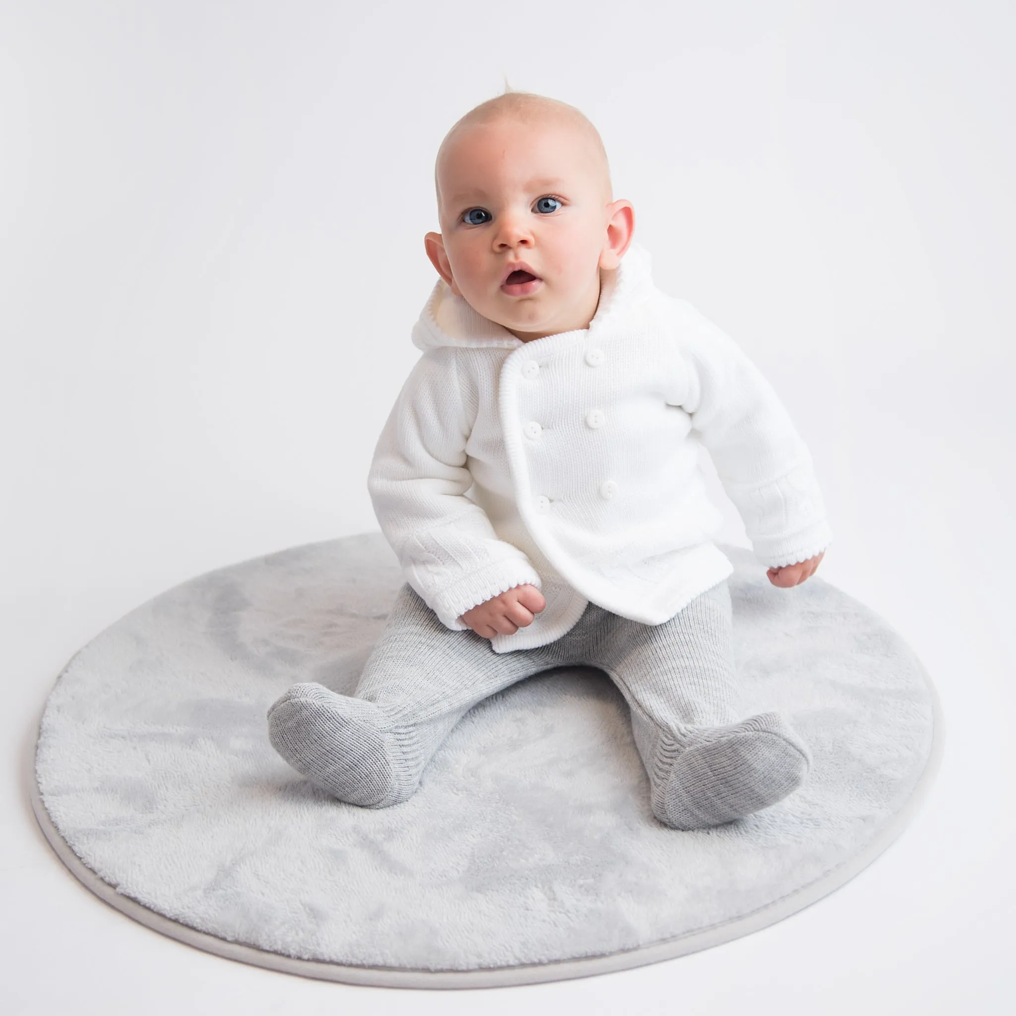 Unisex White Knitted Baby Jacket