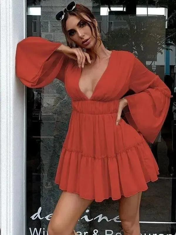 V-neck Ruffle Hem Vacation Dress M0206