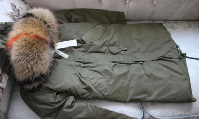 Winter Jacket Women 2018 Large Real Raccoon Fur Hooded White Duck Down Jacket Thick Warm Loose Female Parkas Women Winter Coat