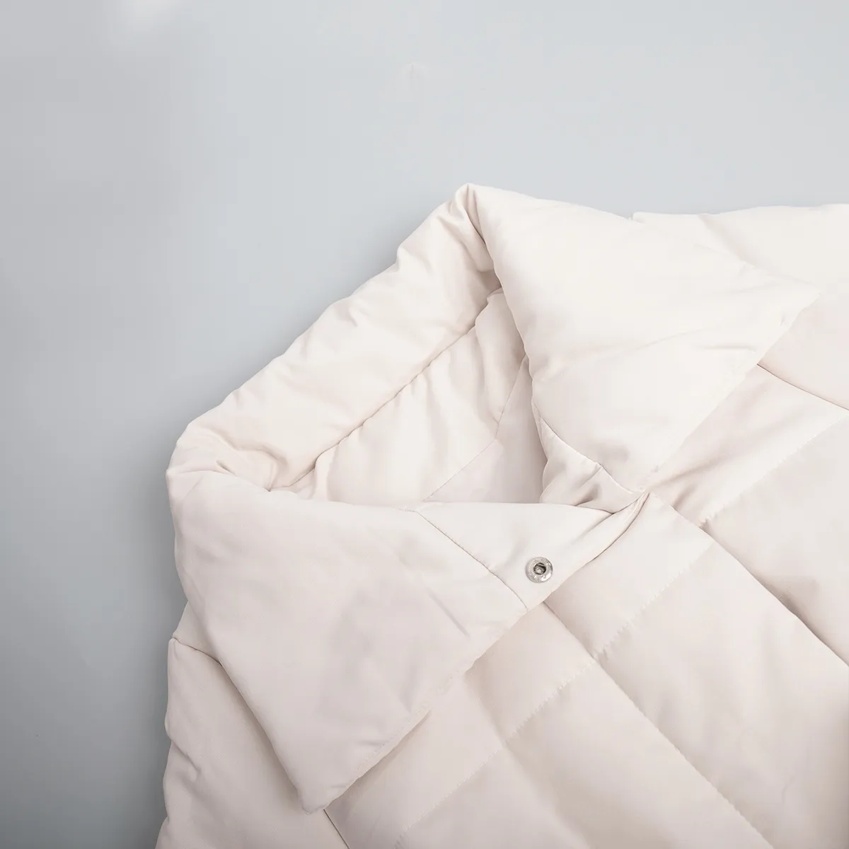 Women’s Long Windproof Puffer Parka for Winter